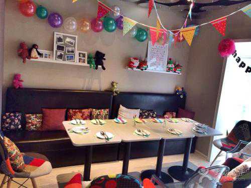 ���ո�л��ĸ�Ļ�����