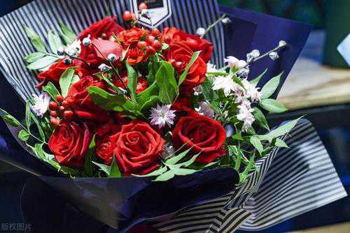 �յ��ʻ���ô������Ȧ