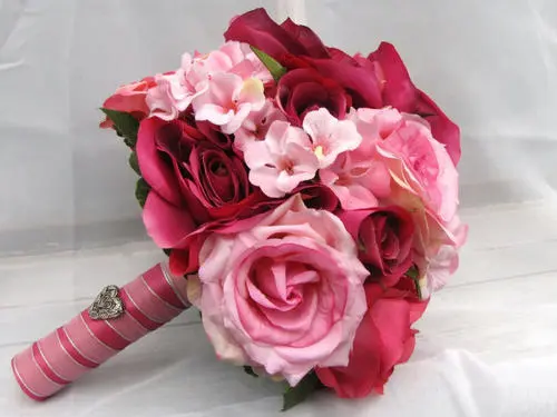 玫瑰<a href='https://www.yangji120.com/life/list-90/' target='_blank'><u>花语</u></a>颜色代表什么