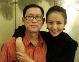 佟丽娅父亲
