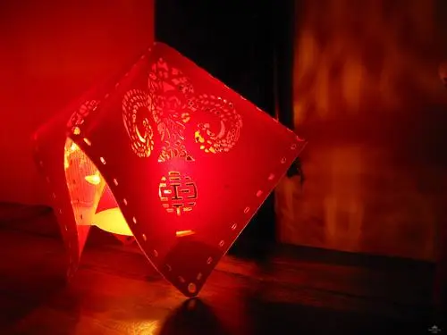 Ǯ˭