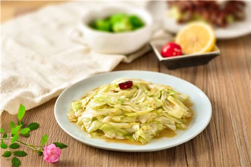 茴子白怎么炒好吃