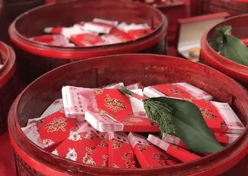 女方要二十万彩礼贵吗