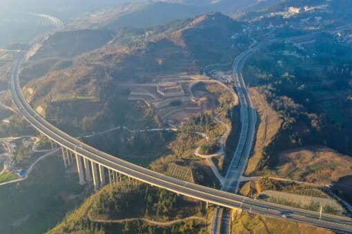 9月30号晚上高速拿了卡怎么办