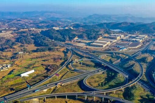 9月30日上高速10月1号下高速收费吗