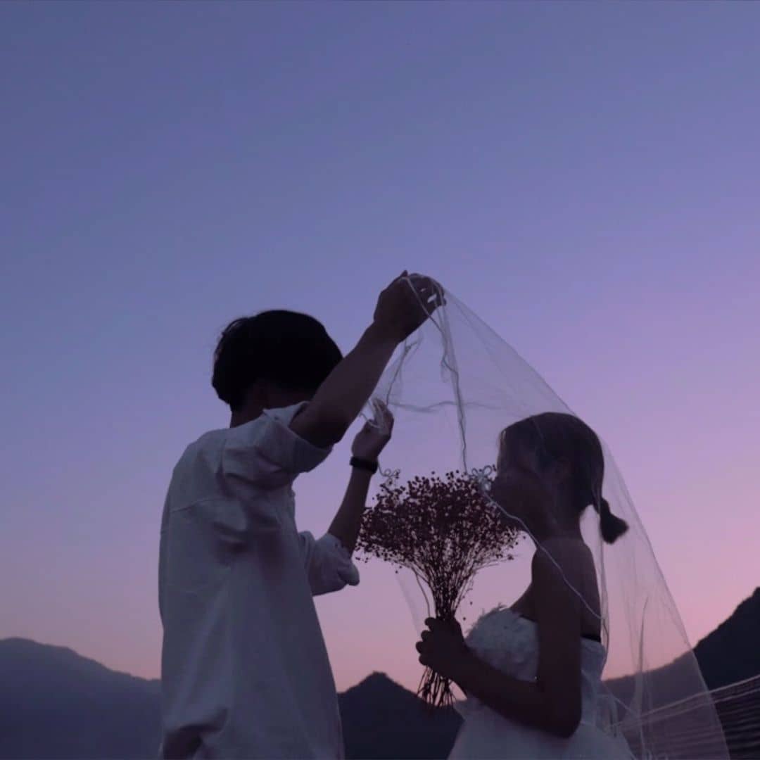 跟男朋友合照发的说说