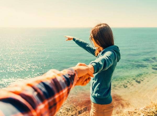 ��лŮ����������Ļ�����Ȧ