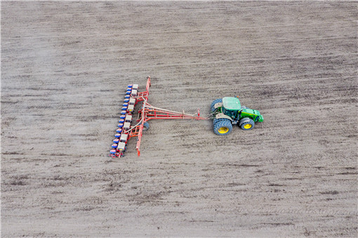 玉米播种施肥一体机