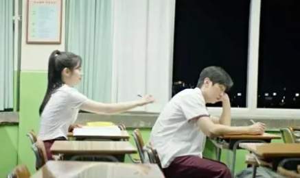 桶Щ꡷ǿ¾ڷֱ˭ݵģԱ